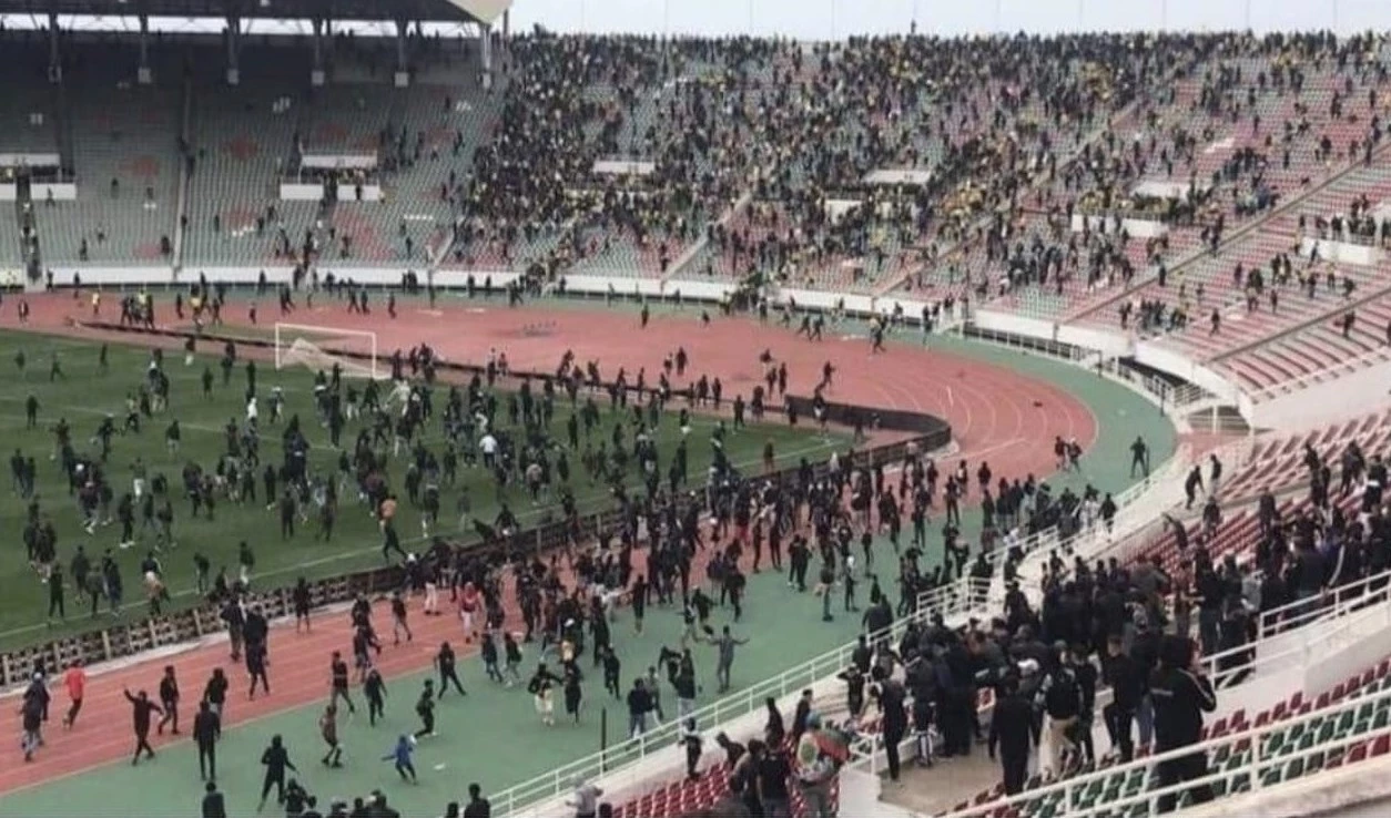 المغرب/ أحداث شغب خطيرة بعد لقاء الجيش الملكي والمغرب الفاسي