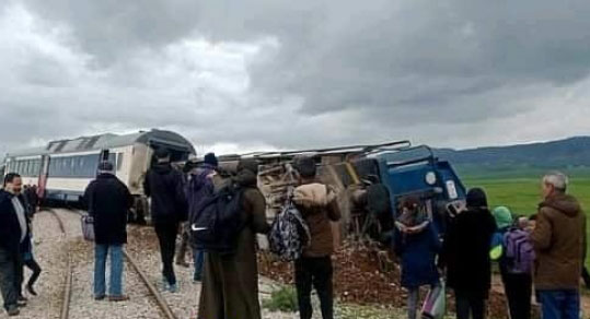 الكريب/ خروج قطار عن السكة وإصابات بين المسافرين