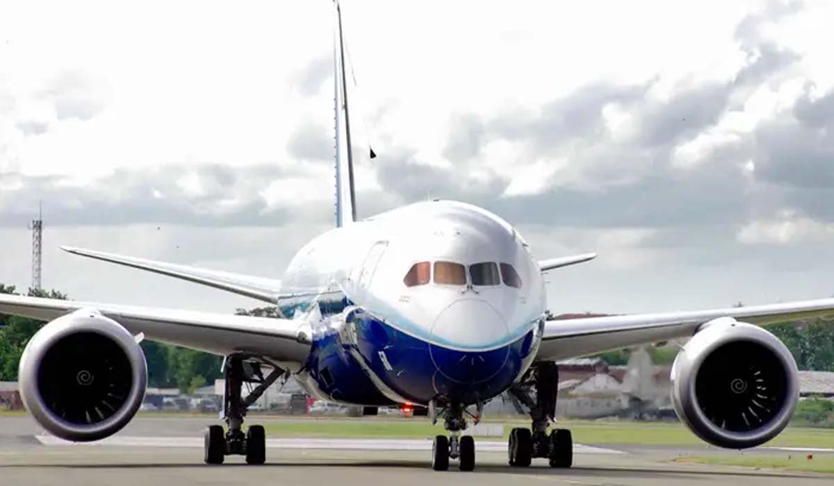 قيمة رحلتها 75 ألف دولار/ شاهد طائرة مالك تشيلسي الروسي أبراموفيتش الفارهة