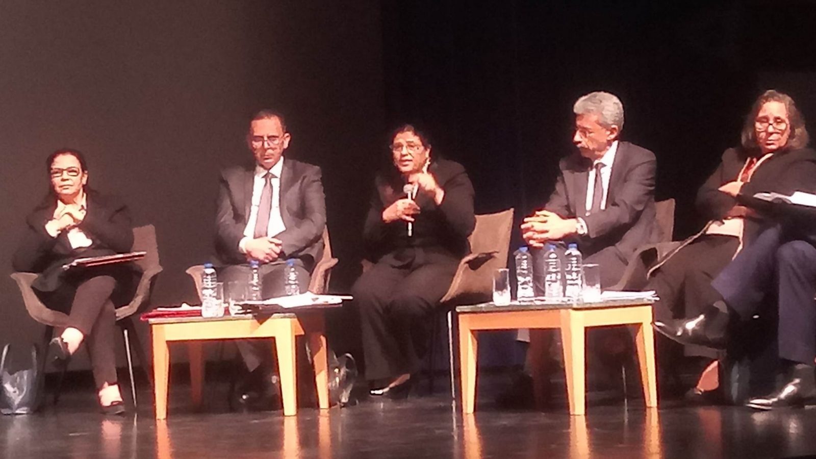 وزيرة المالية: الزيادة في أسعار المحروقات ستكلّف الدولة أكثر من 4000 مليار مقارنة بقانون المالية