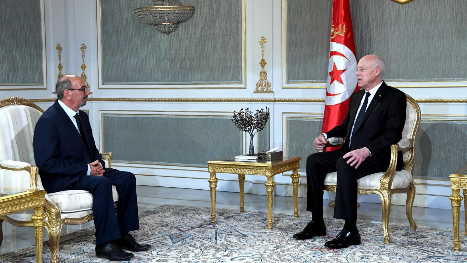 سعيد لرئيس رابطة حقوق الإنسان: هذا دوركم في الحوار الوطني (فيديو)