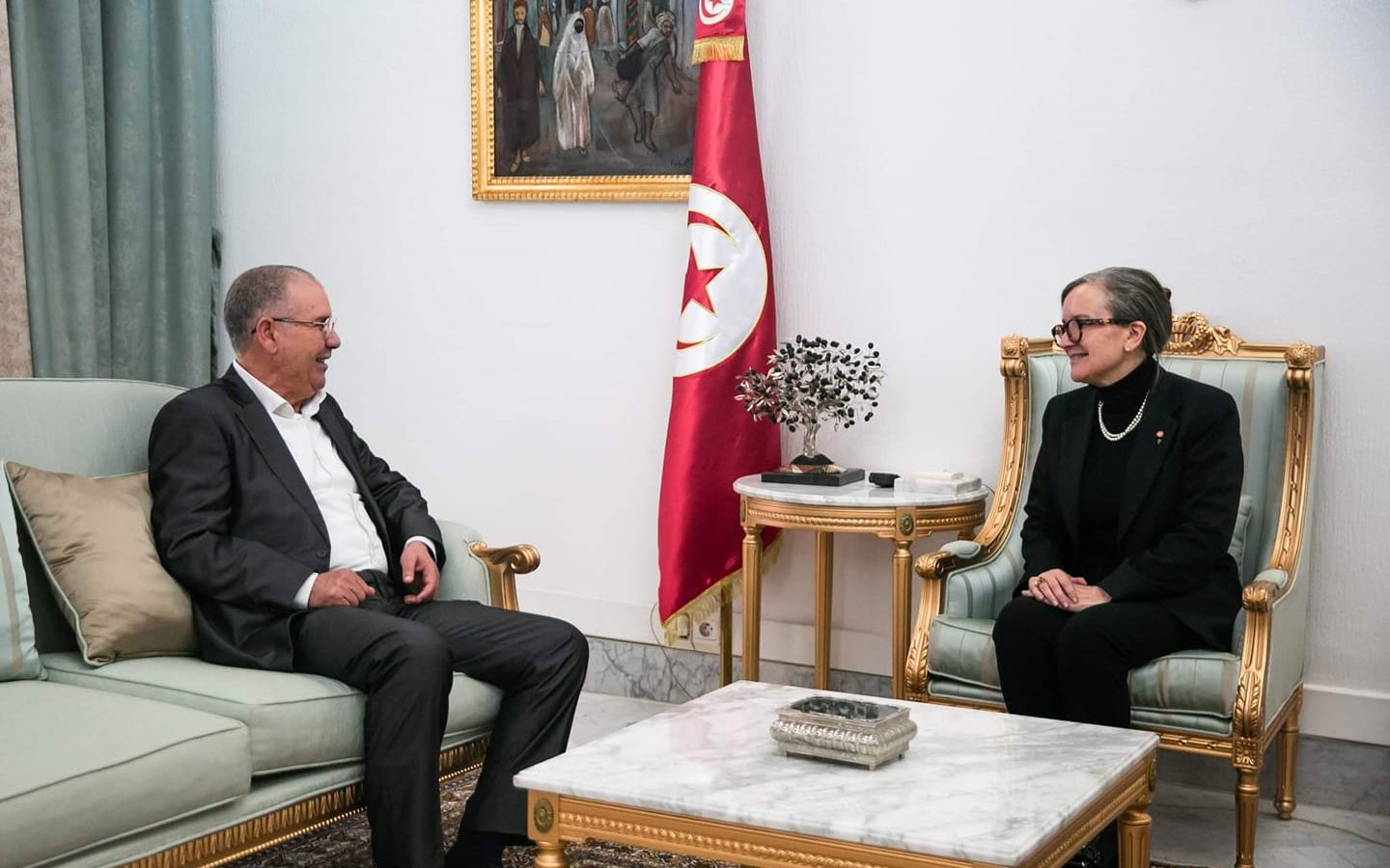 لقاء منتظر بين المكتب التنفيذي لاتحاد الشغل والحكومة