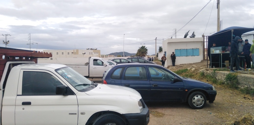 الفحص/ افتتاح سوق لبيع السيارات المستعملة وقطع الغيار