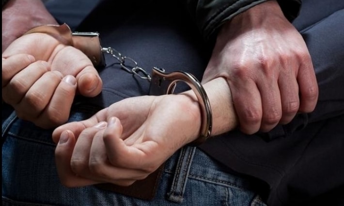 بسبب خلاف بينهما/ شاب يضرم النار في جسد عشيقته ويرديها قتيلة