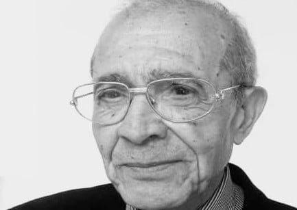 وزير الثقافة الأسبق أحمد خالد في ذمة الله