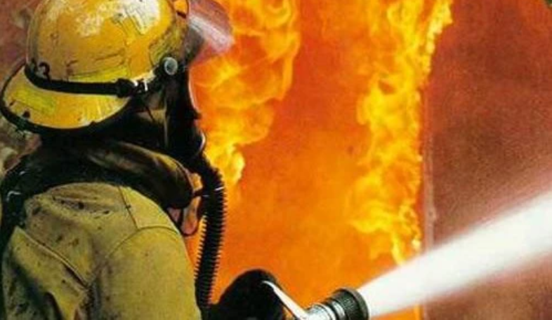 القيروان/ حريق بقاعة إعلامية داخل مدرسة