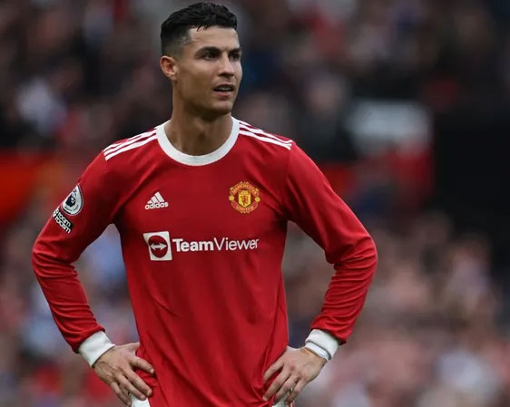 هزيمة مدوية لمانشستر يونايتد أمام برايتون