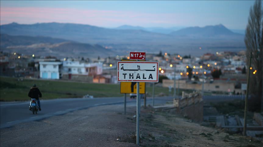 بمحل حلاقة للنساء/ ضبط خمر ومخدّرات في تالة