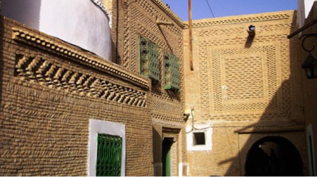 ندوة علمية لإدراج الآجر المحلي في قائمة اليونسكو للتراث الثقافي ندوة علمية لإدراج الآجر المحلي في قائمة اليونسكو للتراث الثقافي