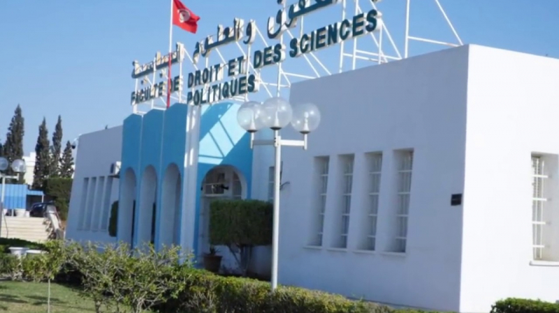 في عريضة ممضاة/ أساتذة الحقوق يرفضون اقحام العمداء في لجنة صياغة الدستور