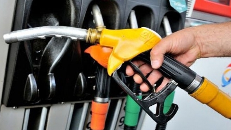 إضراب بـ3 أيام في 4 شركات لتوزيع المحروقات