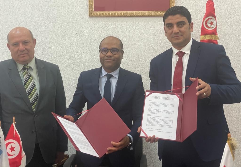 إرساء منظومة دفع إلكتروني لوكالة التبغ والوقيد