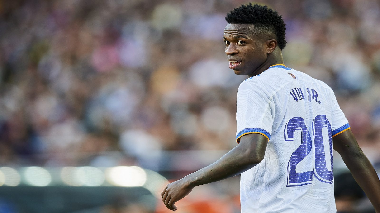 إمتيازات خيالية لفينيسيوس في عقده الجديد مع الريال