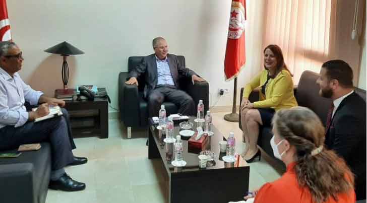 الطبوبي يعرض موقف الاتحاد من الحوار في لقائه بالقائمة بأعمال السفارة الأمريكية