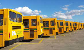 يهمّ الطلبة والتلاميذ: اشتراكات نقل مجانية لهؤلاء