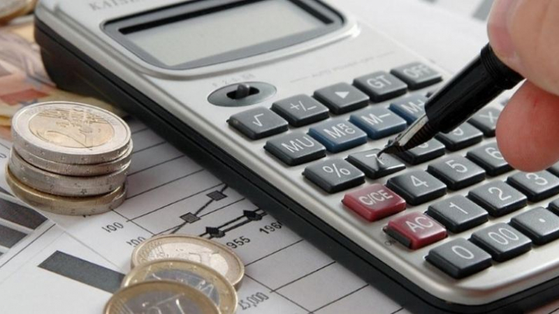 قائم الدين العمومي يبلغ مستويات قياسية