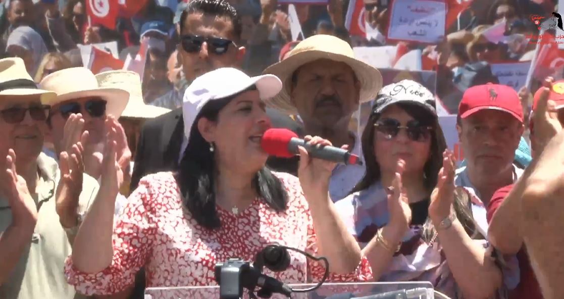 في مسيرة من باب سويقة إلى القصبة/ عبير موسي للحكومة: “ديغاج”
