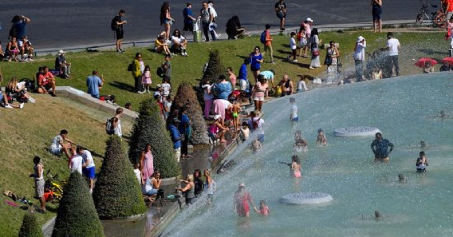 خلال أقل من أسبوع/ موجة الحر تودي بحياة المئات في إسبانيا