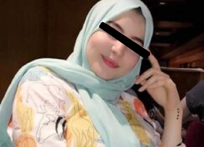 ﺳﻠﻤﺘﻪ ﻧﻔﺴﻲ فعبث ﺑﻲ ﻛﻤﺎ ﺷﺎﺀ!