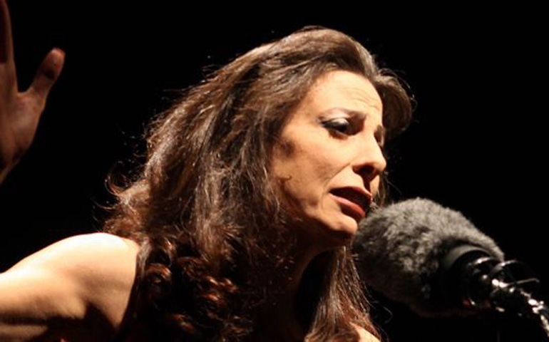 ليلى طوبال عن مسودة الدستور: ” نحس في روحي تغدرت”