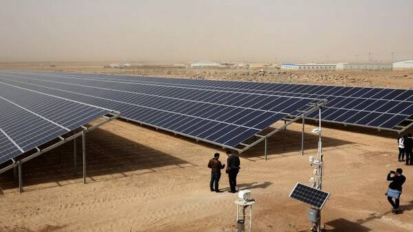 تعتمد الطاقة الشمسية/ قريبا ربط محطة تطاوين بالشبكة الوطنية للكهرباء