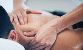 الحمامات/ مداهمة مركز تدليك تحوّل إلى وكر للبغاء وإيقاف هؤلاء