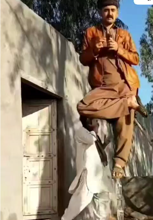 شاهد/ “بهلوان” بلا ظل.. من أجل التضليل!