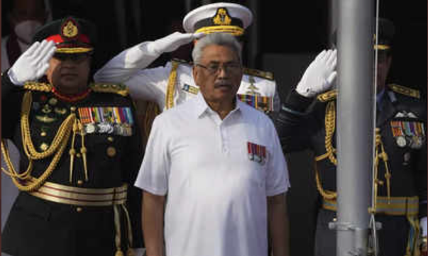 موظفو المطار منعوا رئيس سريلانكا من مغادرة البلاد