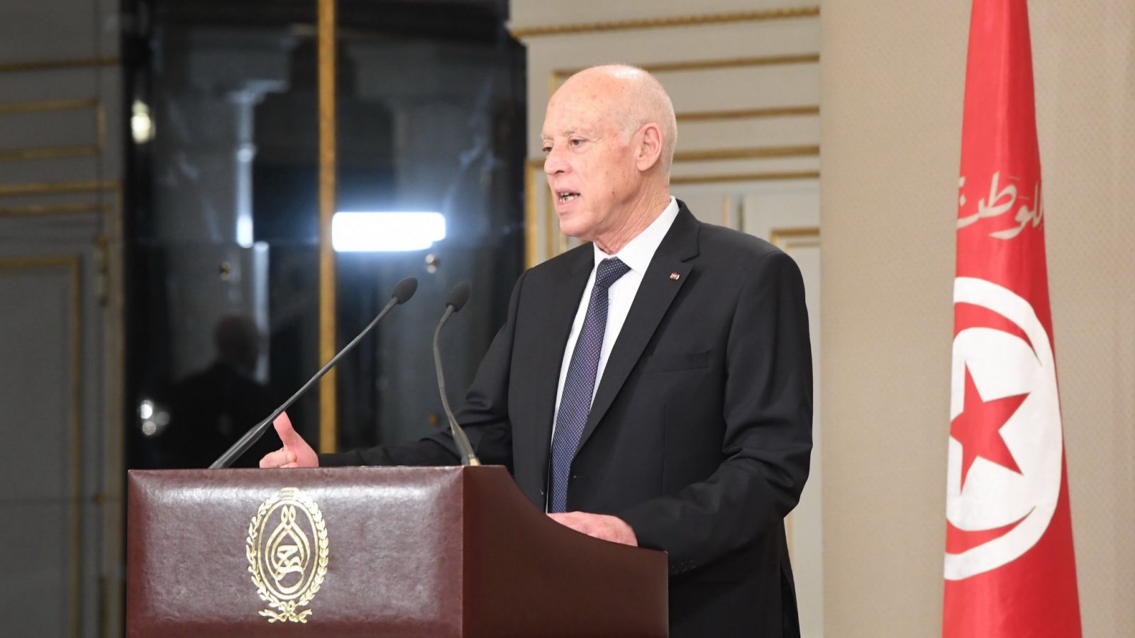 بإشراف سعيد/ الاحتفال بيوم العلم وتكريم المتفوقين (صور + فيديو)