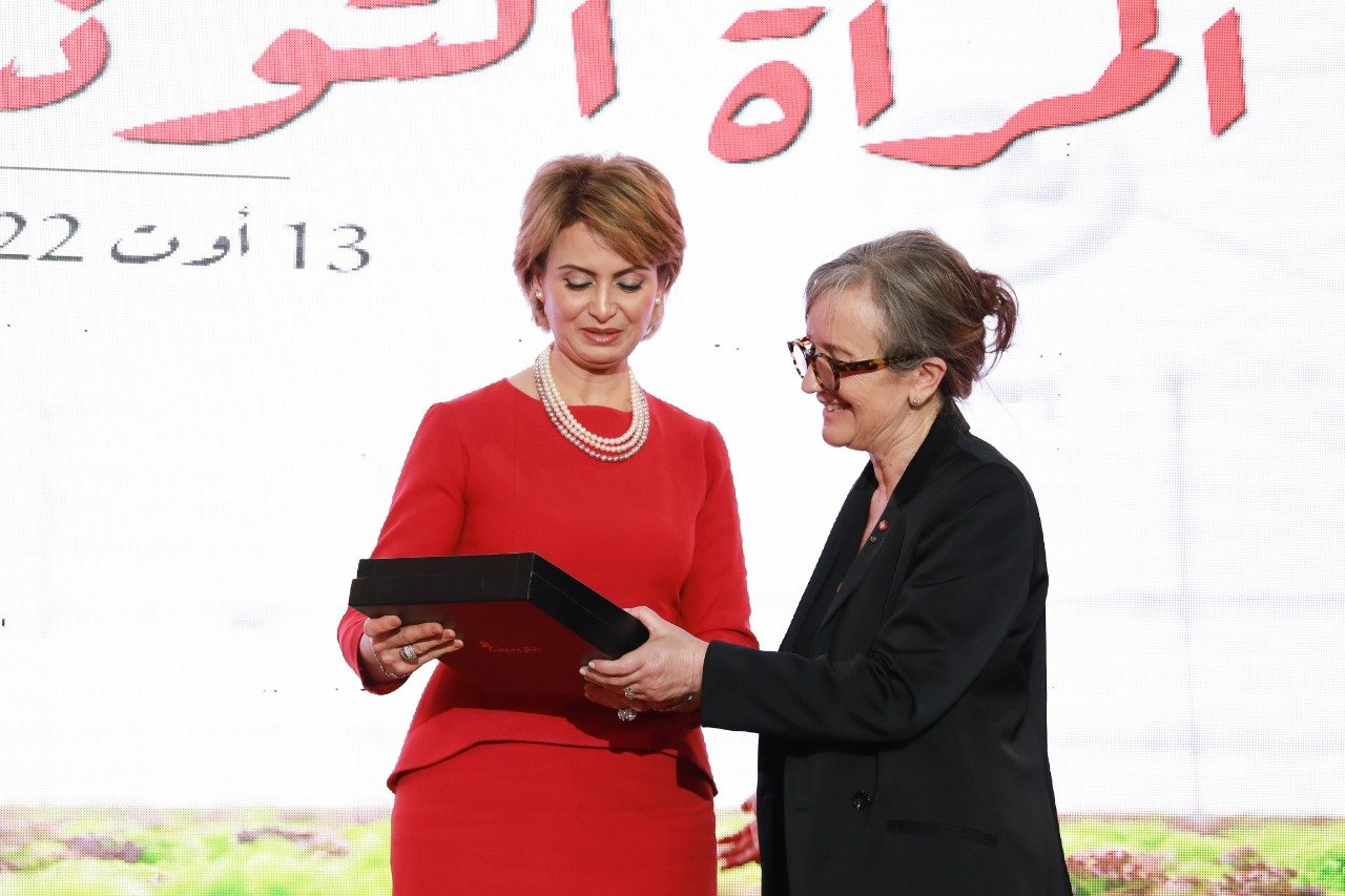 النساء الديمقراطيات تنتقد ظهور زوجة الرئيس في عيد المرأة