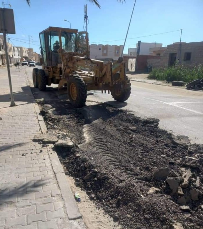 بدء حملة إزالة مخفضات السرعة العشوائية