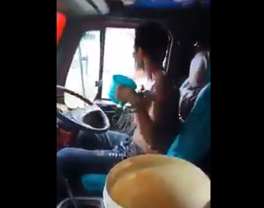 شاهد الفيديو/ كيف تتغلّب على الحرارة المرتفعة أثناء القيادة شاهد الفيديو/ كيف تتغلّب على الحرارة المرتفعة أثناء القيادة