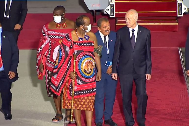 شاهد إستقبال سعيّد لملك إسواتيني