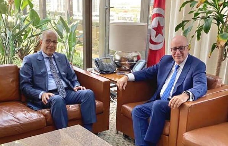 مروان العباسي يناقش مع نظيره الليبي مراجعة بعض الاتفاقيات والملفات المشتركة