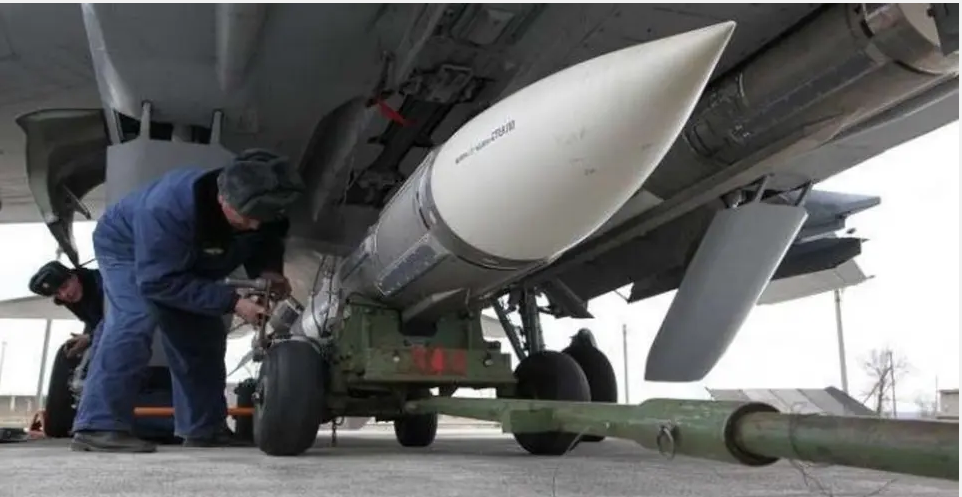 روسيا/ اعتقال مسؤول كبير في برنامج “سلاح فتاك”