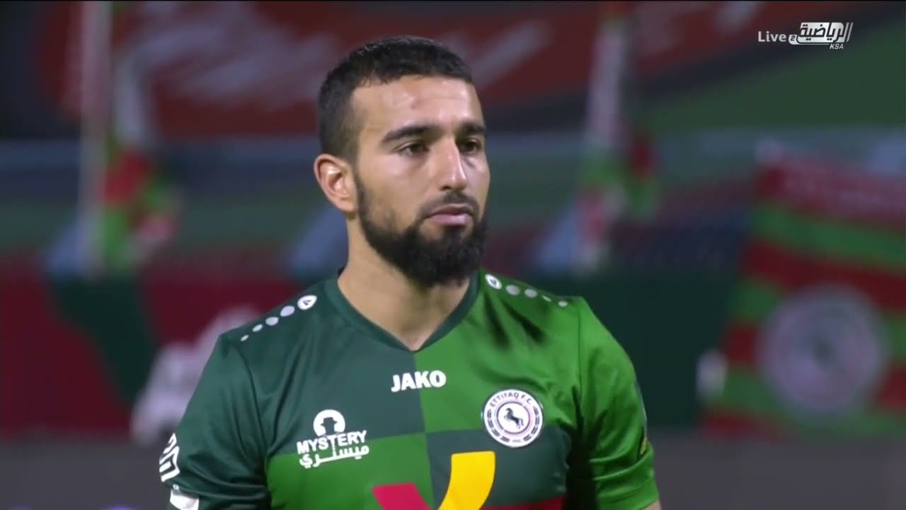 نعيم السليتي يغادر تربص ناديه في تركيا بسبب الإصابة