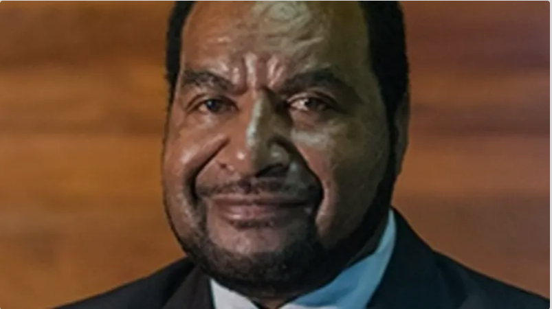 وزير لأشهر مشروب في العالم وآخر لزيت النخيل !