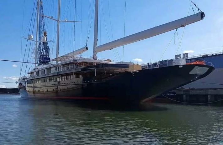 قيمته نصف مليار دولار/ شاهد أطول يخت في العالم