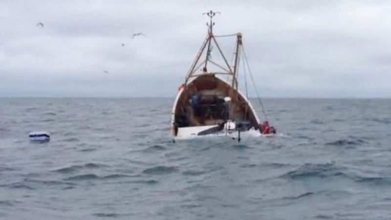 الشفار/ انتشال جثة ربان