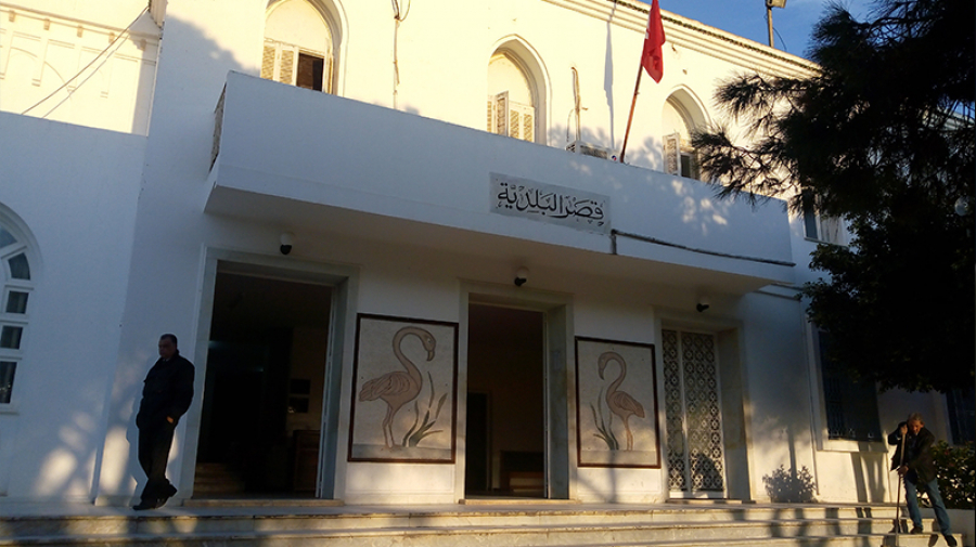 وزير الداخليّة يحلّ المجلس البلدي بقربة