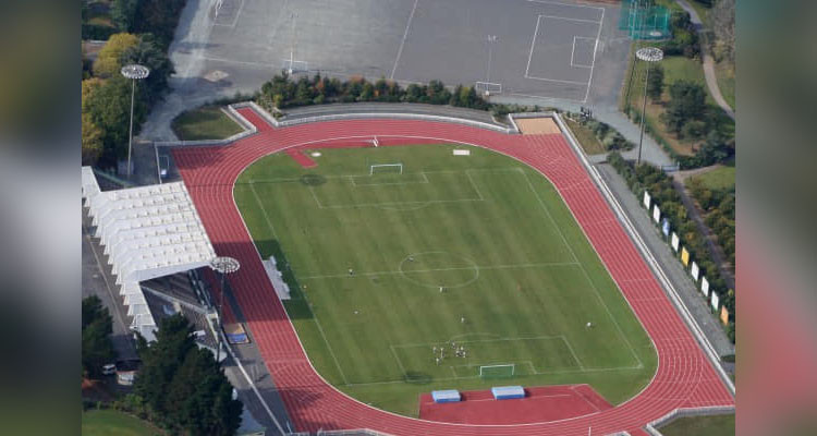 طاقم تحكيم فرنسي لوديّة تونس وجزر القمر