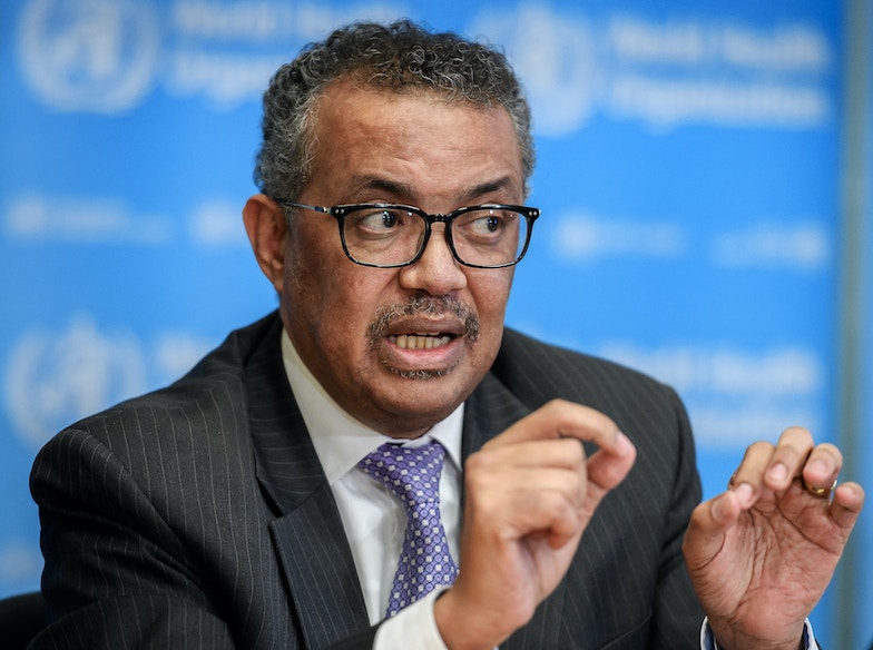 مدير منظمة الصحة العالمية يكشف: تلقيت تهديدات بالقتل