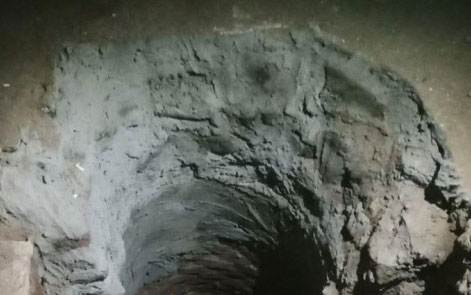 بينهم 3 أمنيين/ الإطاحة بعصابة للتنقيب على الآثار