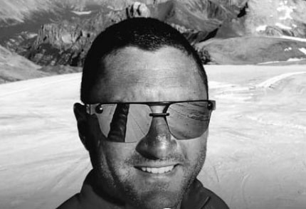 مقتل رياضي فرنسي بجربة.. هؤلاء في قفص الاتهام