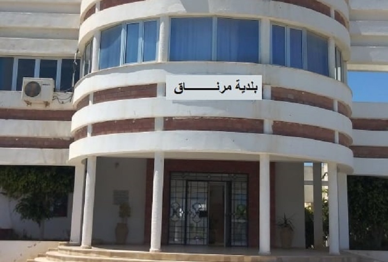 إيقاف رئيس بلدية مرناق.. السبب