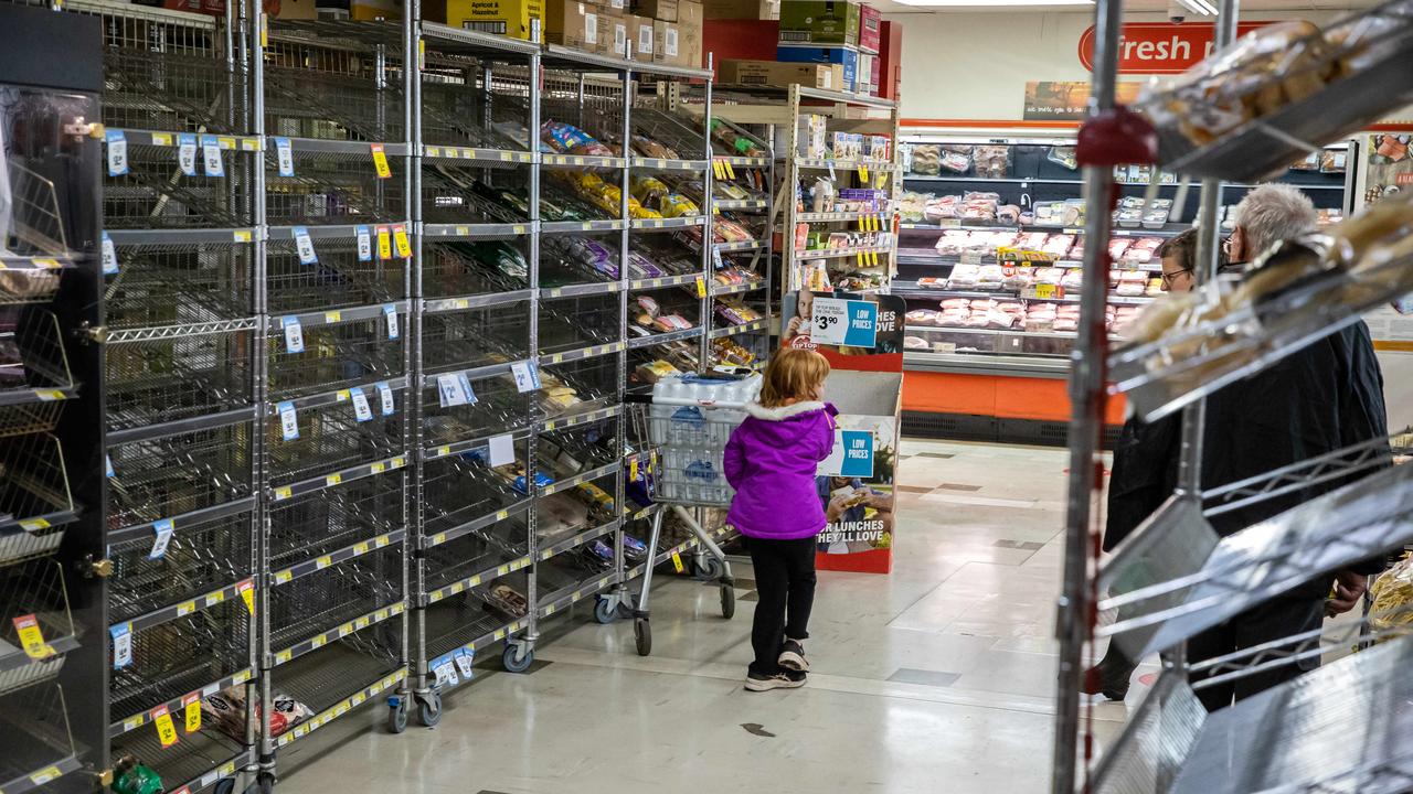 فيديو/ متاجر ألمانيا برفوف فارغة