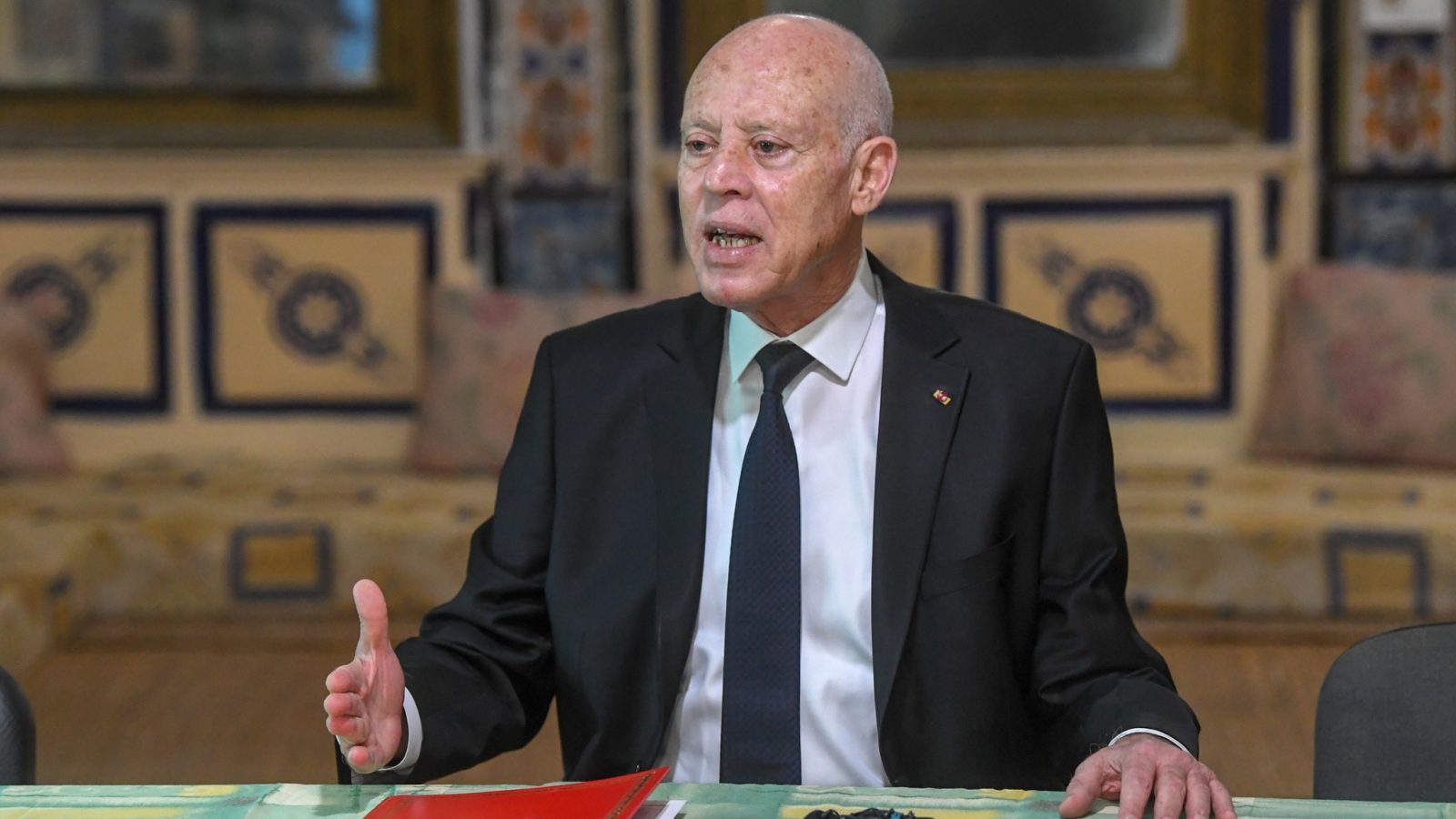 الشركات الأهلية/ سعيّد: الأمر لا يتعلّق بالفلاحة فقط (فيديو)