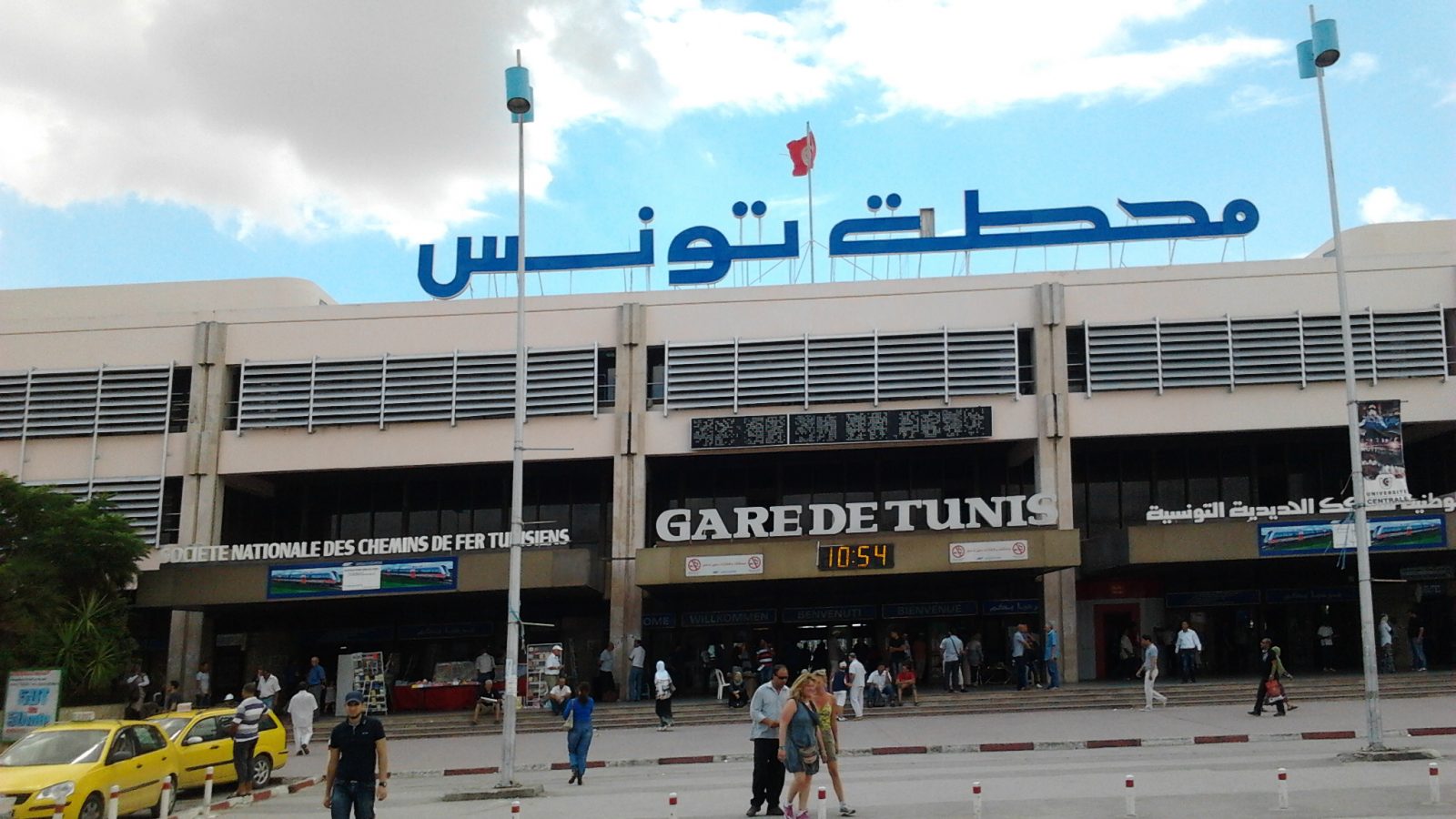 العثور على جثّة مفصولة الرأس قرب محطّة برشلونة