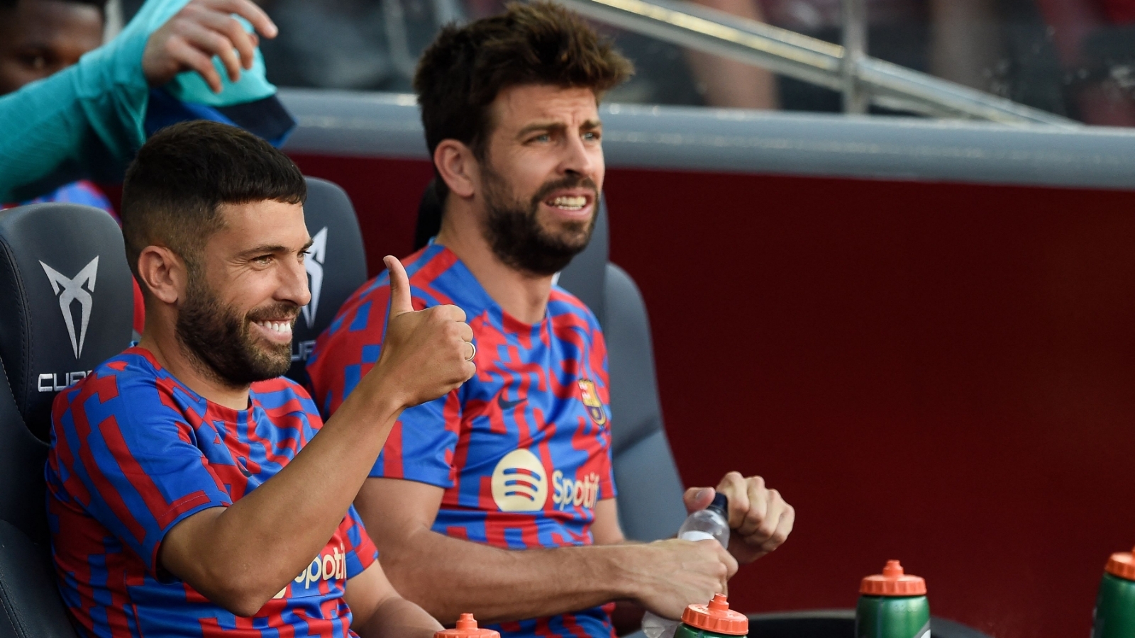 نادي برشلونة يتخلّى عن هذا الثنائي
