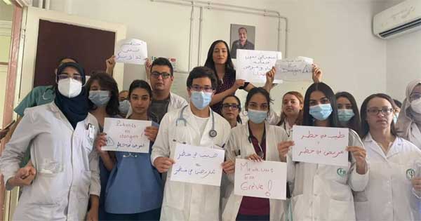 منظمة الأطباء الشبان تحذر من إدماج هؤلاء بكليات الطب